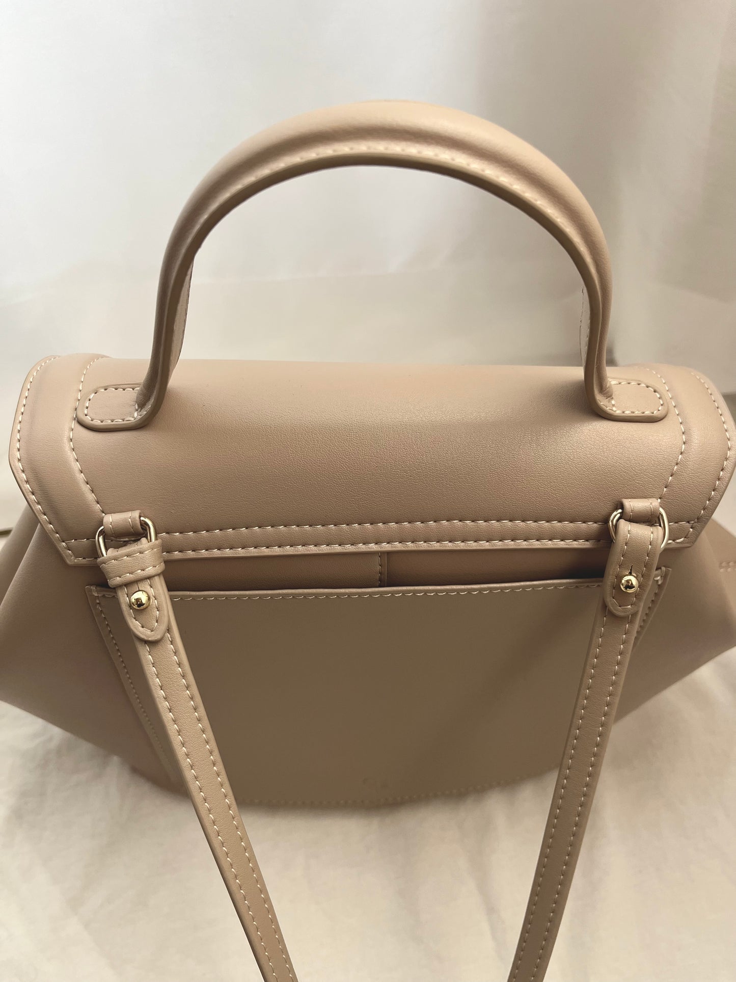 【Outlet】The Miro Corn Leather Bag