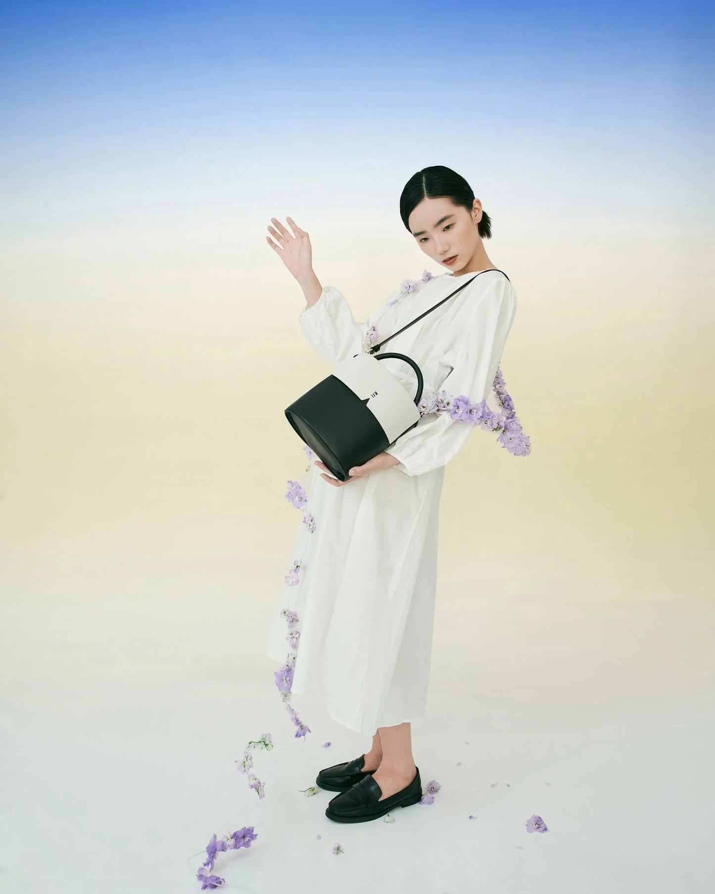 Gaia Bucket Bag(11月下旬入荷予定)