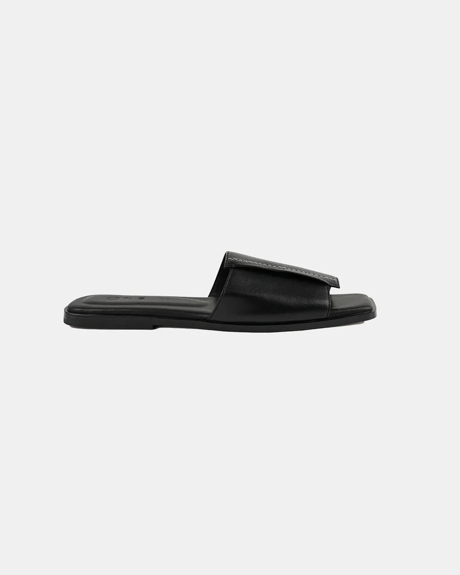 Peddle Corn Leather Sandal