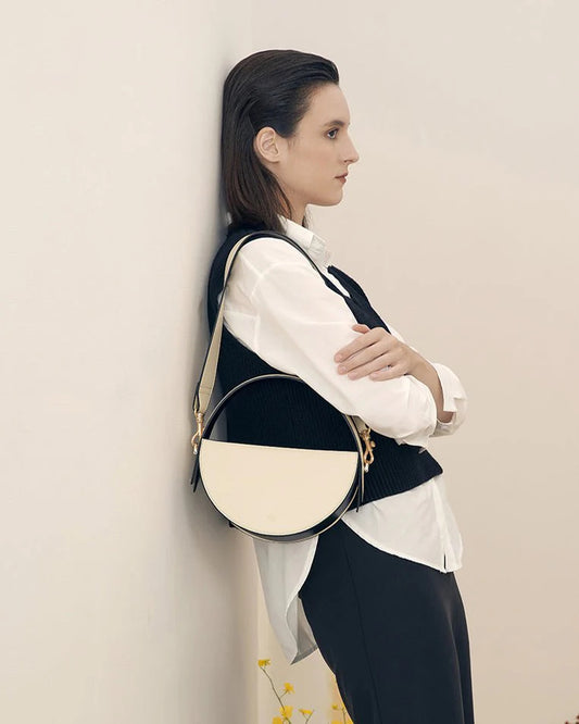 【Outlet】The ONE Corn Leather Bag