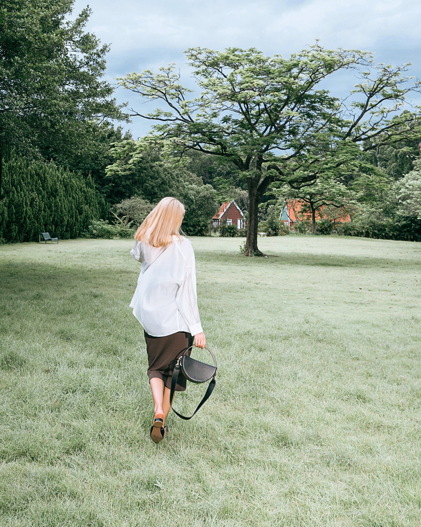 The ONE Corn Leather Bag(11月下旬入荷予定)