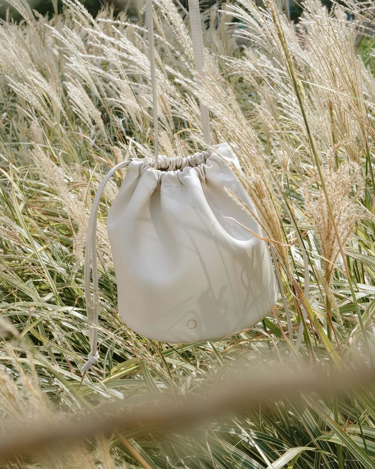 【Outlet】BO Drawstring Corn Leather