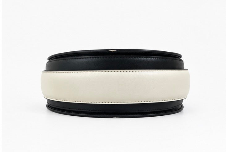 【Outlet】The ONE Corn Leather Bag