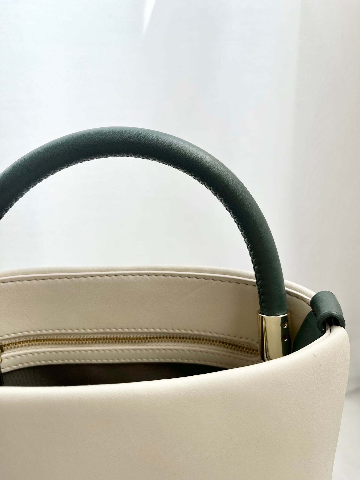【Outlet】Gaia Bucket Bag