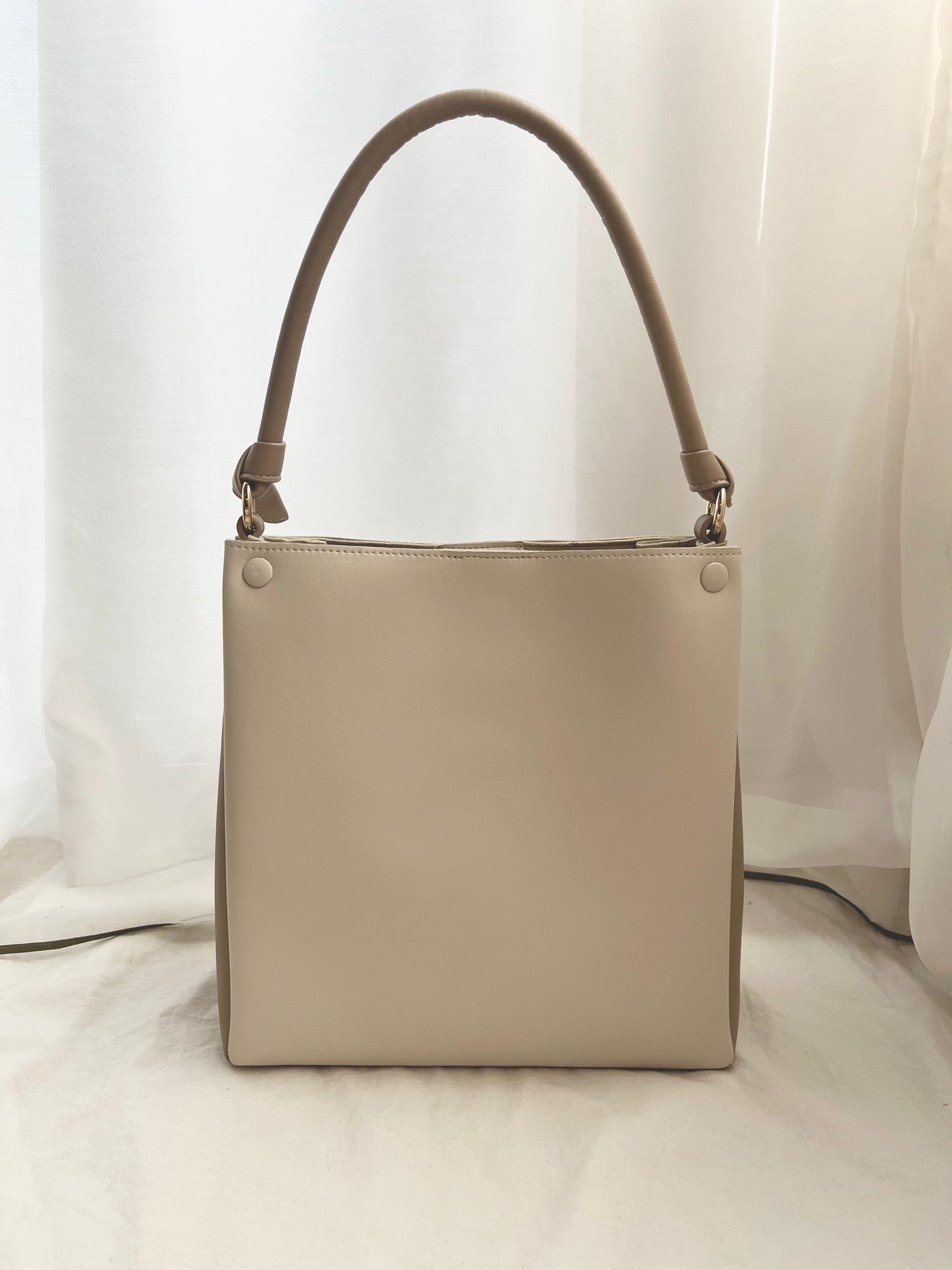 【Outlet】Mini Two-Tone Tote Corn Leather