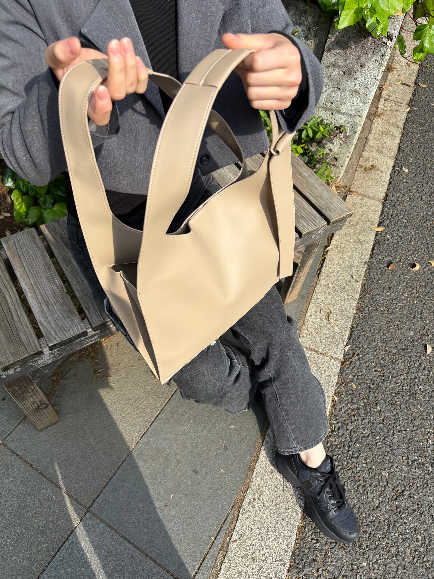 BO Corn Leather Shopper
