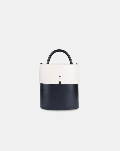 Gaia Bucket Bag（11月下旬入荷予定）